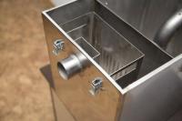 Услуга по очистке промышленного жироуловителя * (объем до 50л, * 8 шт.)